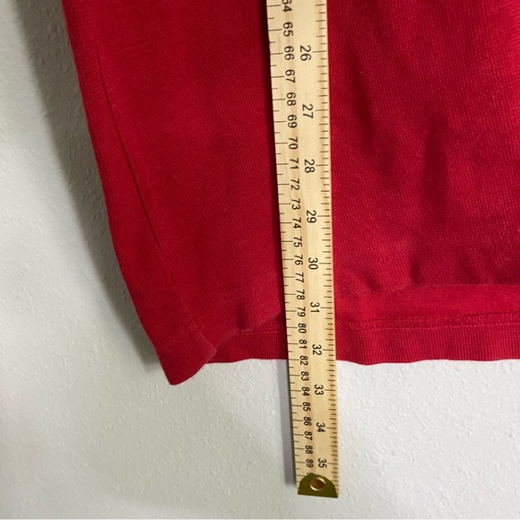 Men’s Tommy Hilfiger 100% Cotton Red V Neck Short Sleeve Shirt - Picture 4 of 8